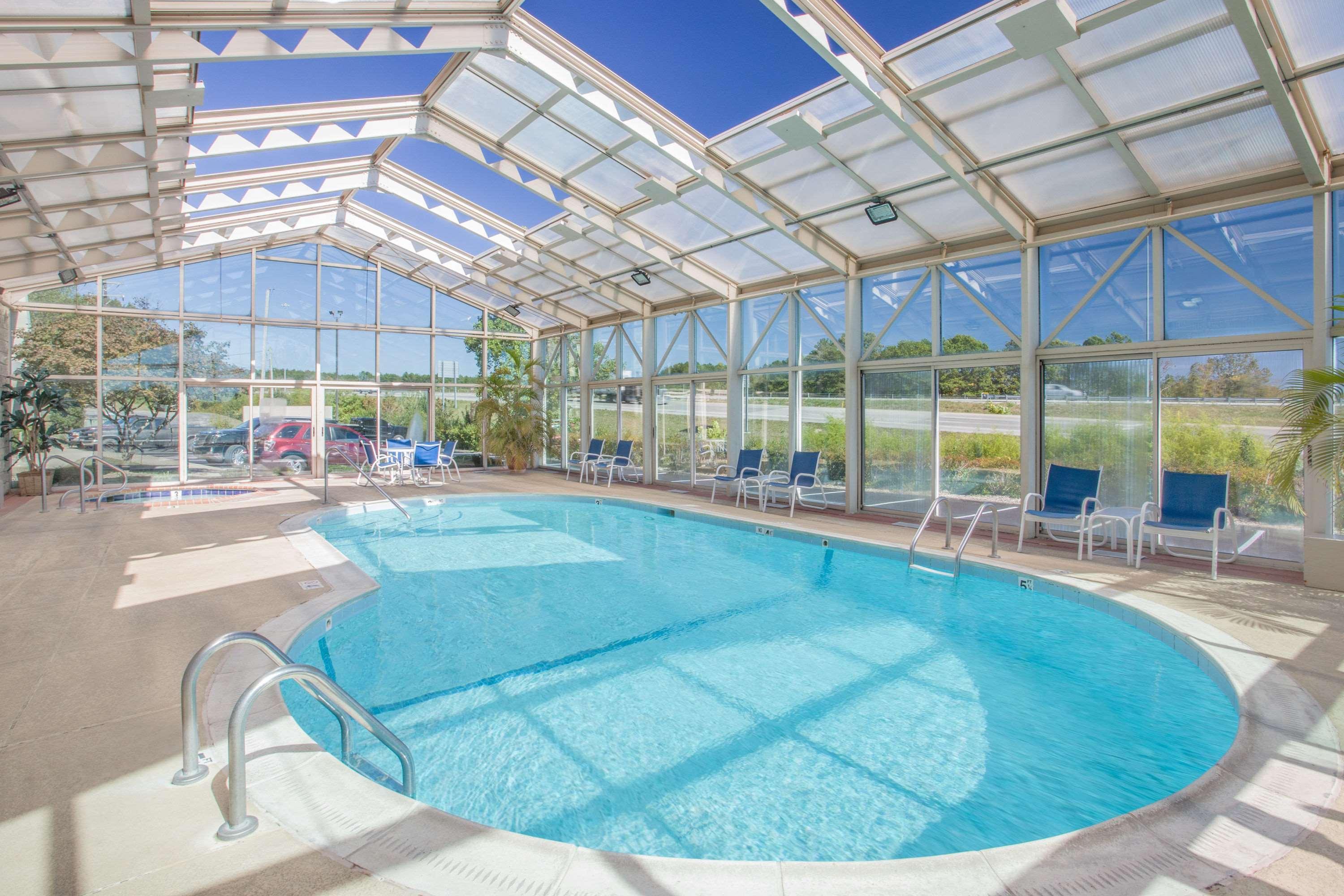 Baymont By Wyndham Corbin Hotel Bagian luar foto